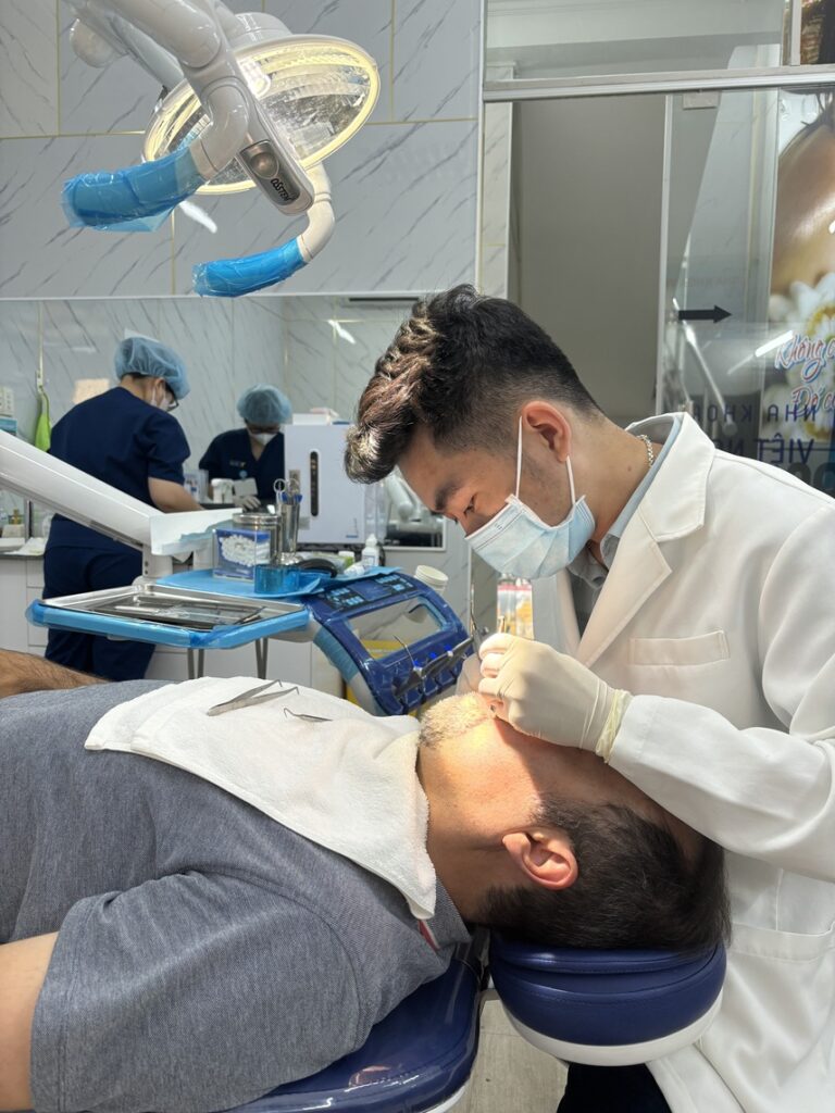 Dental crown vung tau for Alin Dec,2024